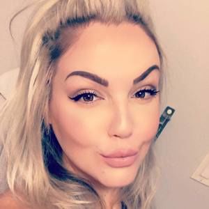 Meet your Posher, Krysta